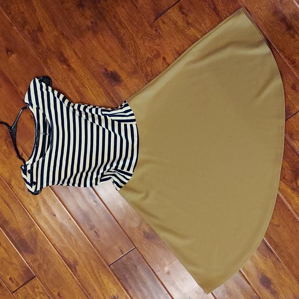 Vintage inspired a-line dress in navy/cream/camel
